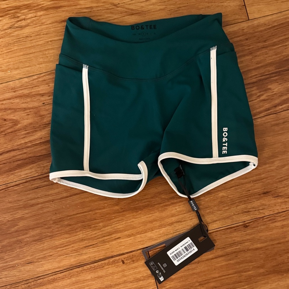Bo+Tee Teal Women's Athletic Shorts S